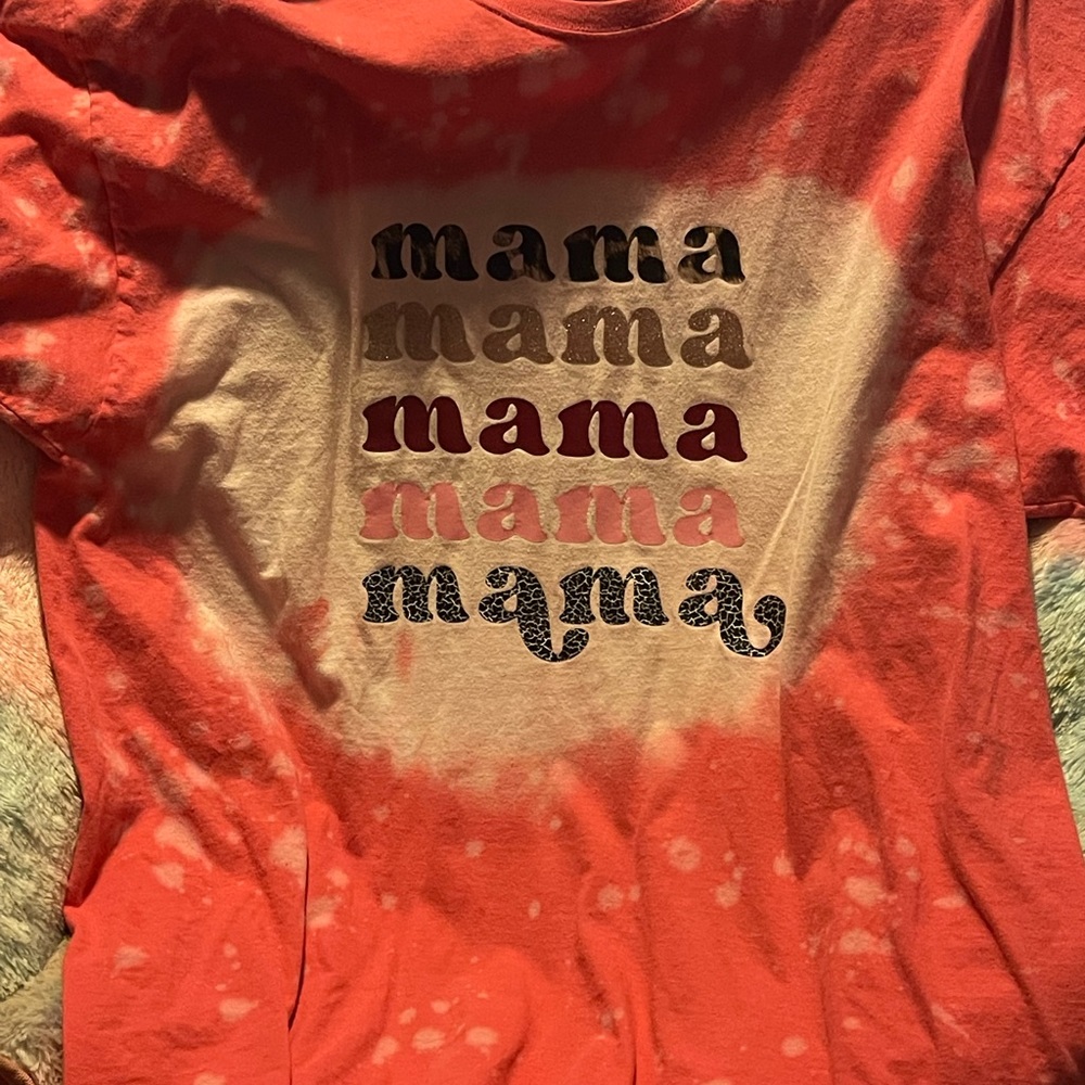 Bleached mama tshirt